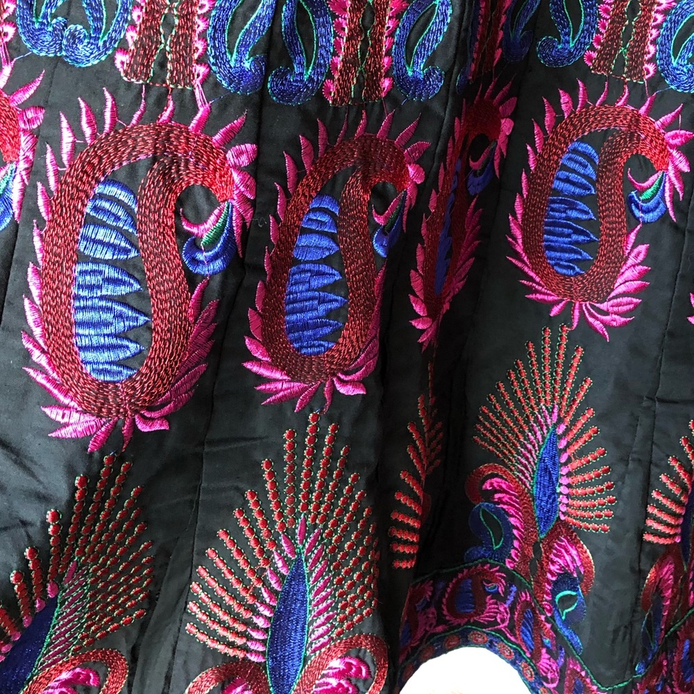 Handcrafted Embroidered Kurta - Picture 6 of 6